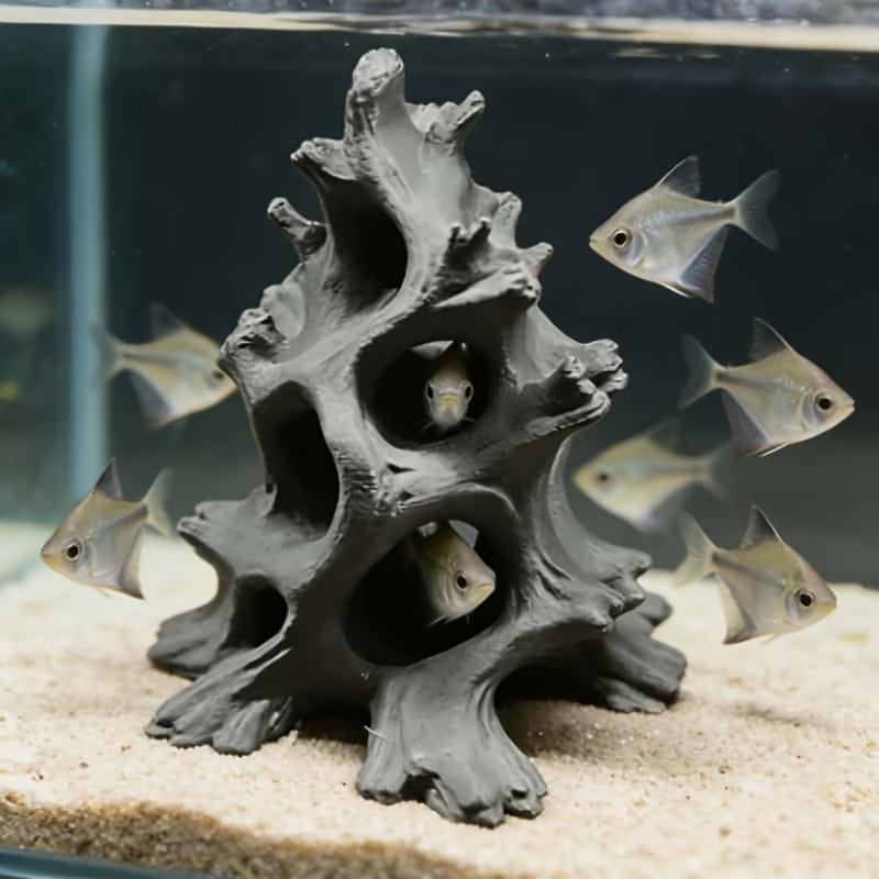 隠された複数の穴が付いた、自然な風合いのドリフトウッド製の魚 - Aquarium Driftwood のレビューと価格
